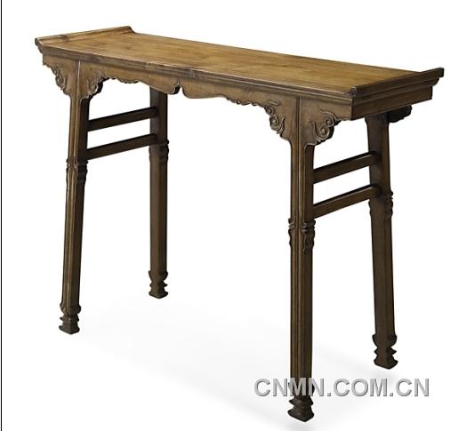 明式&middot;黃花梨插肩榫卷云紋劍式腿翹頭案