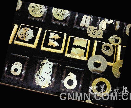 光彩大市場玉博城，各種仿古玉琳瑯滿目