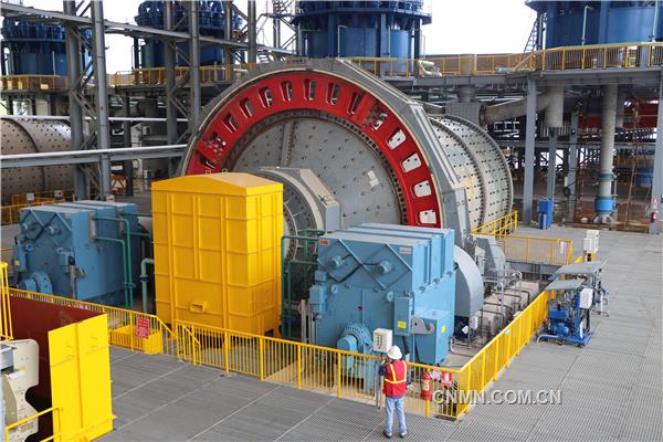 中國制造的大型球磨機，用于選礦作業(yè)。