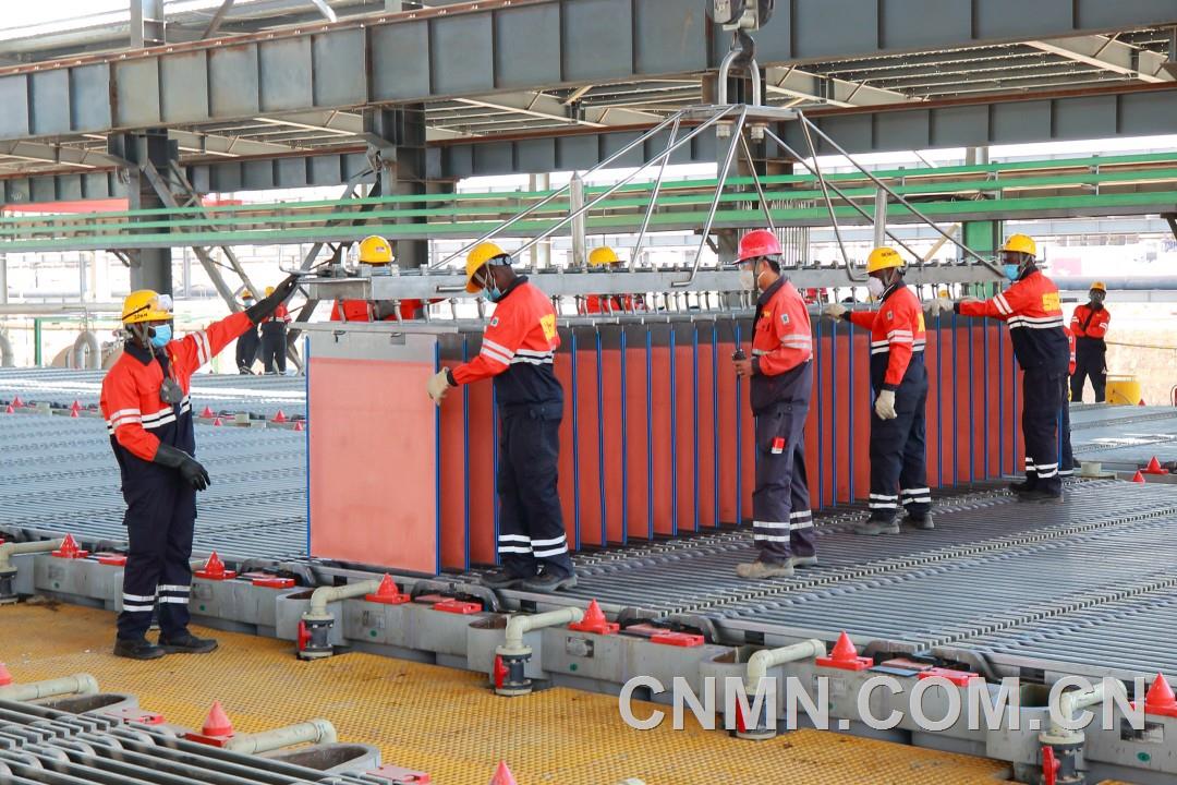 華剛礦業生產的陰極銅下線