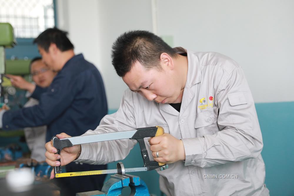 白虎虎榮獲寧夏回族自治區&ldquo;五一勞動獎章&rdquo;